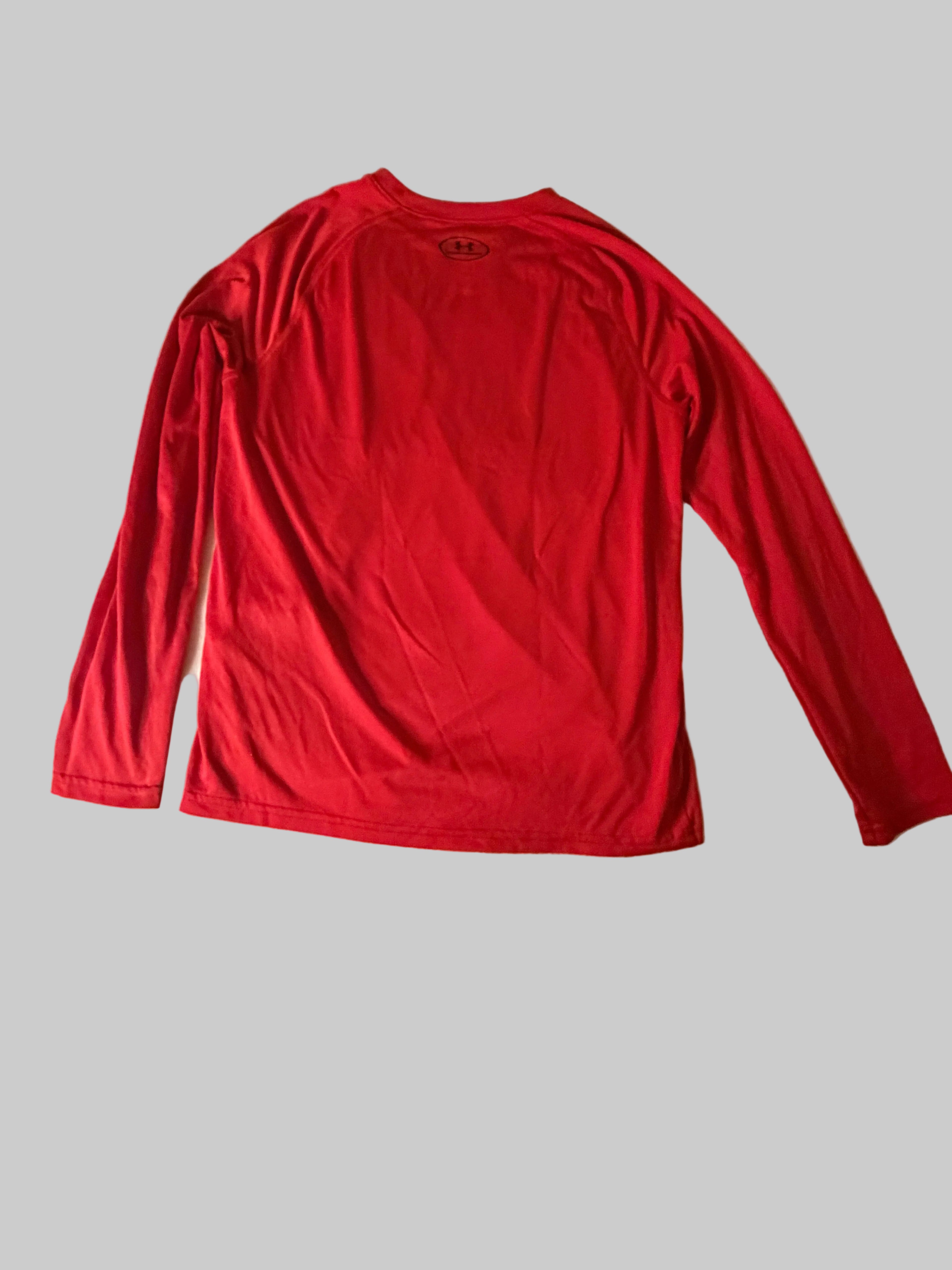 Boys Youth Large Red Under Armour long sleeve shirt